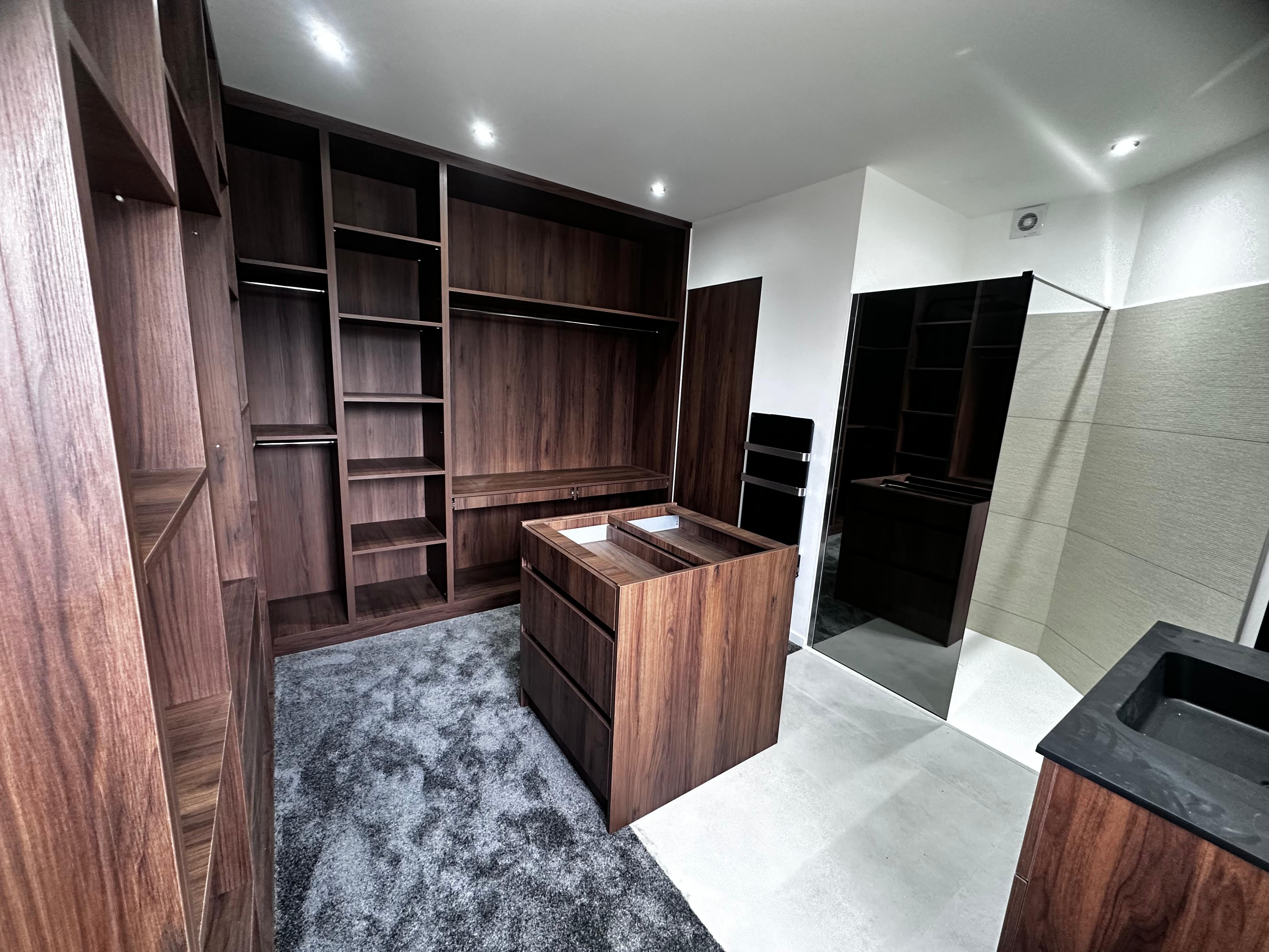 Meuble sur mesure réalisé par menuiserie Saint Cyprien